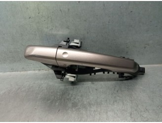 Recambio de maneta exterior trasera derecha para jaguar f-pace (x761) 2.0 td4 referencia OEM IAM BJ32224N02 T2H17436 