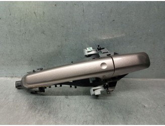 Recambio de maneta exterior trasera izquierda para jaguar f-pace (x761) 2.0 td4 referencia OEM IAM BJ32224N02 T2H17440 