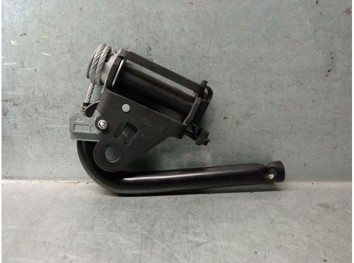 Recambio de pretensor airbag izquierdo para jaguar f-pace (x761) 2.0 td4 referencia OEM IAM GX73614B03AB T4A11108 