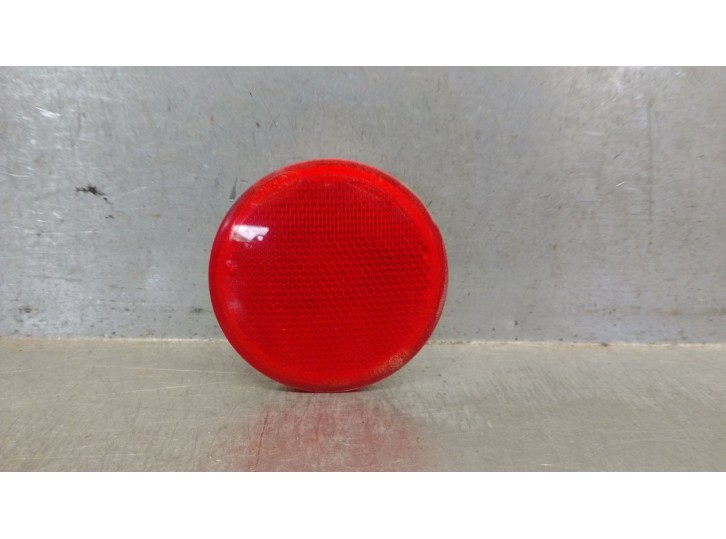 Recambio de piloto trasero izquierdo paragolpes para ford fiesta (cbk) 1.4 tdci cat referencia OEM IAM 6S61515C0A 1363781 