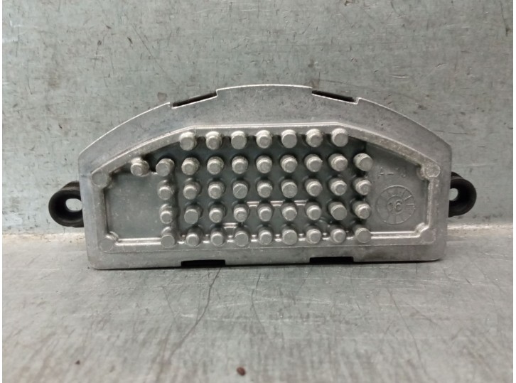 Recambio de resistencia calefaccion para jaguar f-pace (x761) 2.0 td4 referencia OEM IAM GX7319E624AA T2H8162 