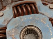 Replacement clutch kit for Peugeot 1007 1.6 16V CAT OEM IAM reference 2004Y2 2004Y2 3082000147 SACHS