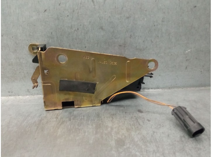 Recambio de cerradura puerta delantera derecha para smart coupe 0.6 turbo cat referencia OEM IAM Q0002856V009000000 Q0002856V009