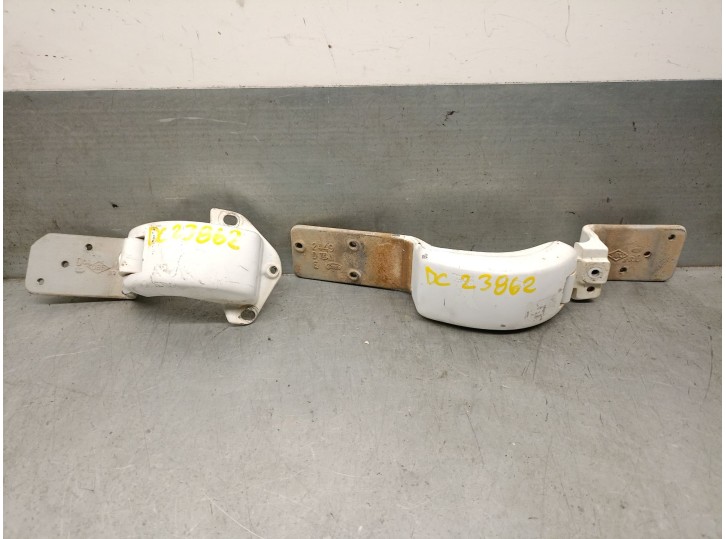 Recambio de bisagra porton para opel movano a furgoneta (x70) 2.8 dti (fd) referencia OEM IAM 93182759 93182759 