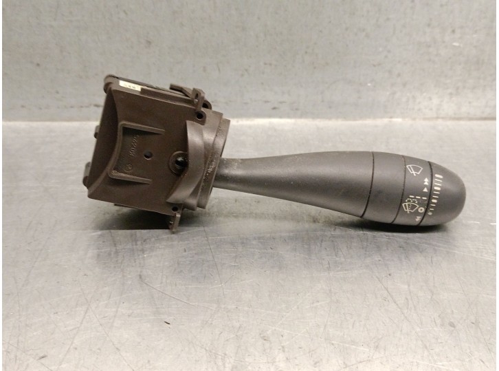 Recambio de mando limpia para mg serie 75 (rj) 2.0 16v cdti referencia OEM IAM XPE100321LNF  