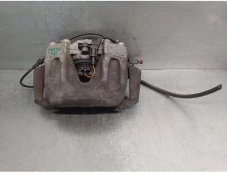 Recambio de pinza freno delantera derecha para mercedes-benz clase e (w212) e 350 bluetec referencia OEM IAM A2044213281 A204421