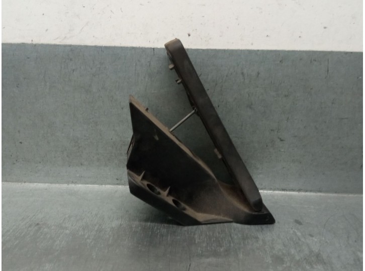 Recambio de potenciometro pedal para mercedes-benz clase e (w212) e 350 bluetec referencia OEM IAM A2043000004 A2043000004 