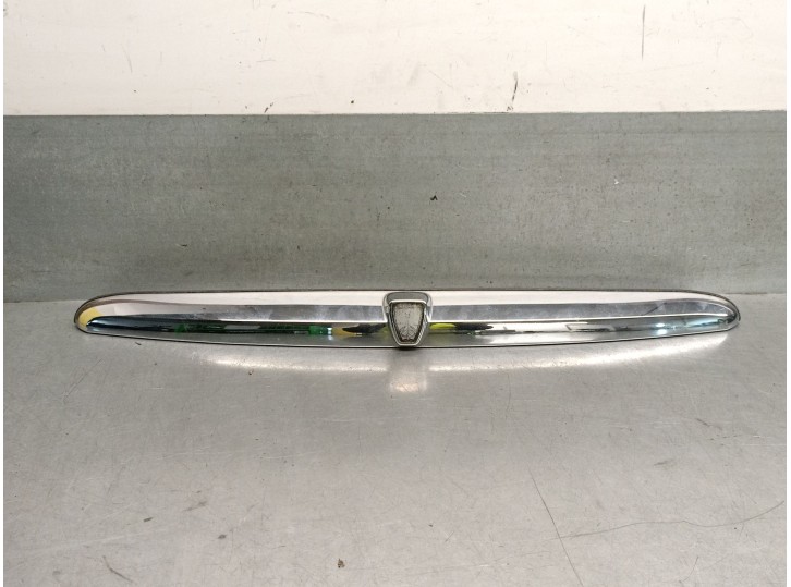 Recambio de molduras traseras para mg serie 75 (rj) 2.0 16v cdti referencia OEM IAM DRC000050 