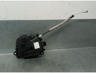 Recambio de motor cierre centralizado porton para jaguar f-pace (x761) 2.0 td4 referencia OEM IAM CPLA404C10AC T2H25106 