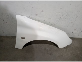 Recambio de aleta delantera derecha para peugeot 206 cc cc referencia OEM IAM 7841L8  7841L8