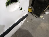 Recambio de puerta delantera izquierda para peugeot 206 cc cc referencia OEM IAM 9002P3  9002P3