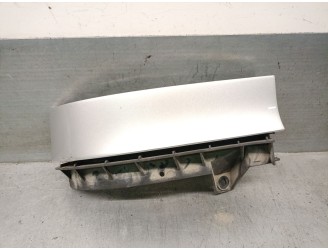 Recambio de molduras traseras para audi a3 (8l) 1.9 tdi referencia OEM IAM 8L0807871C 8L0807871C 