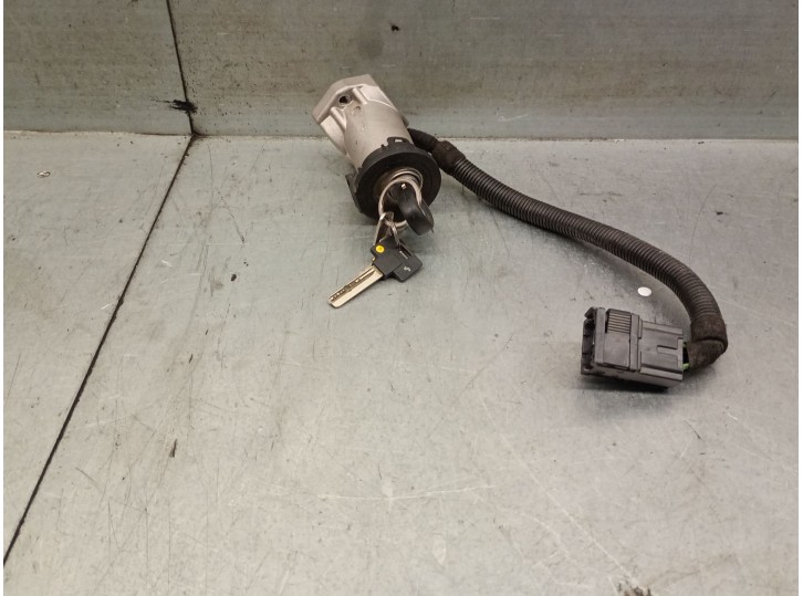 Recambio de conmutador de arranque para iveco daily iv caja/chasis 35c15 referencia OEM IAM 69500716 69500716 