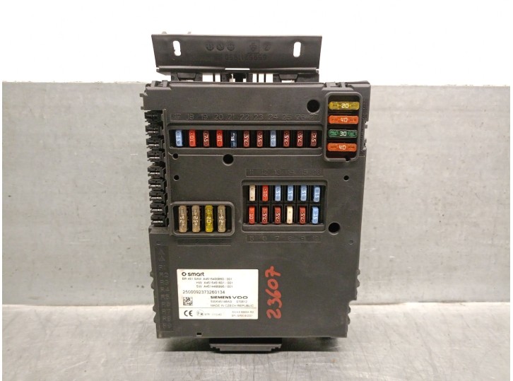 Recambio de caja reles / fusibles para smart coupe 1.0 cat referencia OEM IAM A4515400850  SIEMENS