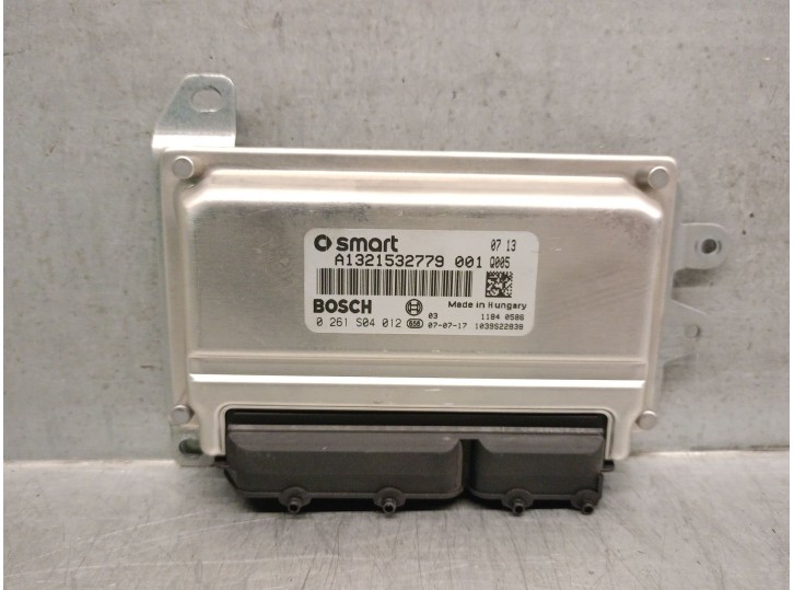 Recambio de centralita motor uce para smart coupe 1.0 cat referencia OEM IAM A1321532779  0261S04012 BOSCH