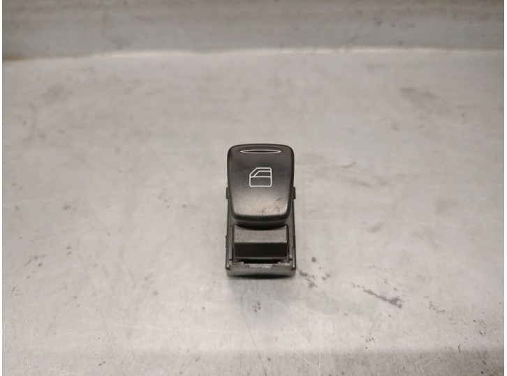 Recambio de mando elevalunas delantero derecho para smart coupe 1.0 cat referencia OEM IAM A4518204210 A4518204210 