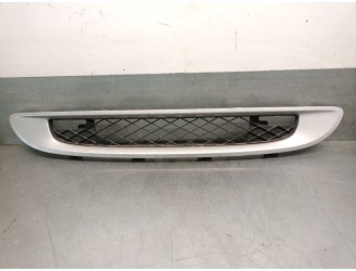 Recambio de rejilla delantera para smart coupe 1.0 cat referencia OEM IAM A4518880123 A4518880123 