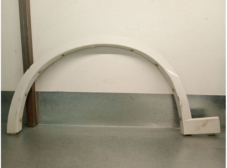 Recambio de aletin delantero izquierdo para bmw x4 (f26) xdrive 35 d referencia OEM IAM 51778052073 51778052073