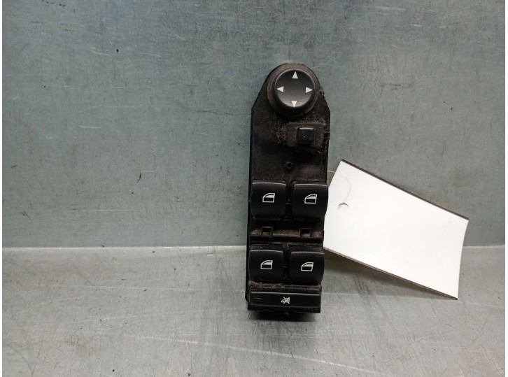 Recambio de mando elevalunas delantero izquierdo para bmw x3 (e83) 2.0d referencia OEM IAM 3414352 61313414352 