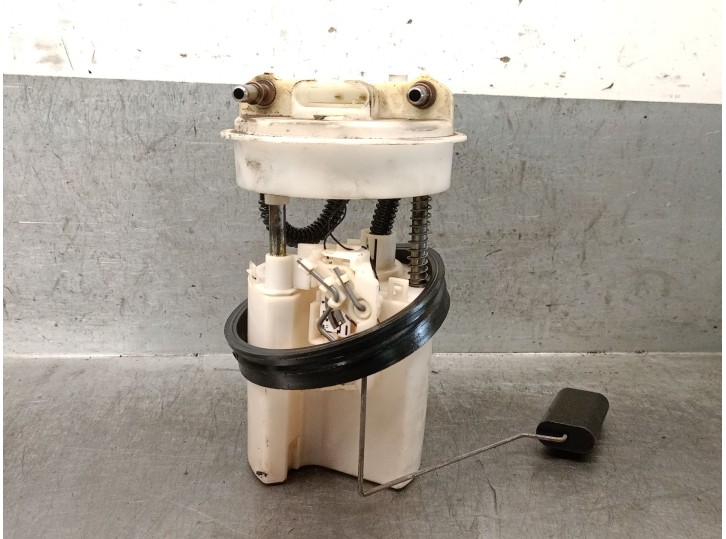 Recambio de aforador para volvo v40 familiar td referencia OEM IAM 75655 75655 09750409902 MARWAL