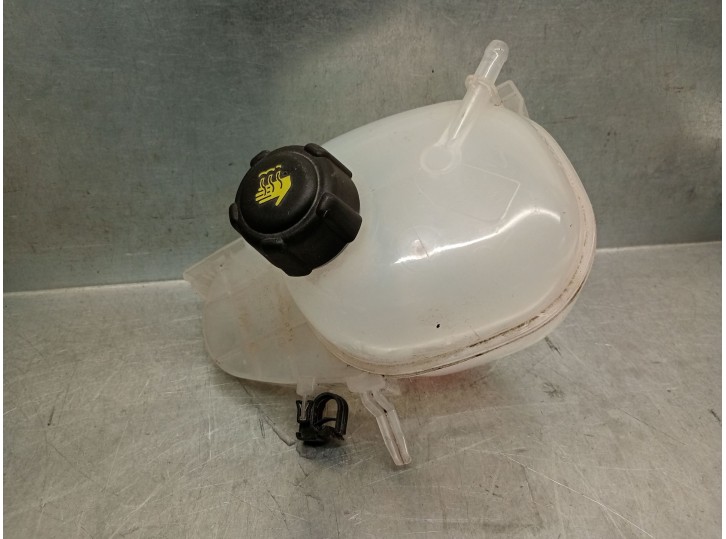 Recambio de deposito expansion para smart forfour hatchback (453) electric drive (453.091) referencia OEM IAM 217102158R A453501