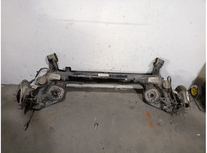 Recambio de puente trasero para ford focus iv (hn) 1.0 ecoboost mhev referencia OEM IAM 2540216 2540216 