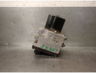 Recambio de abs para peugeot 407 st sport pack referencia OEM IAM 9661731180 4541X3 15710604 TRW