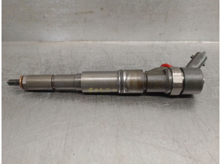 Recambio de inyector para bmw serie 5 berlina (e39) 530d referencia OEM IAM 7785984 0445110266 BOSCH