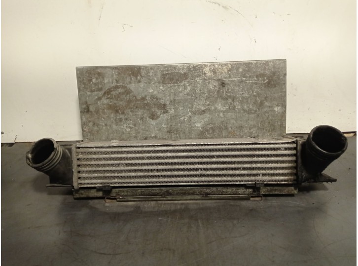 Replacement intercooler for BMW 1 Series sedan (E81/E87) 2.0 16v OEM IAM reference 752491608 17517524916 