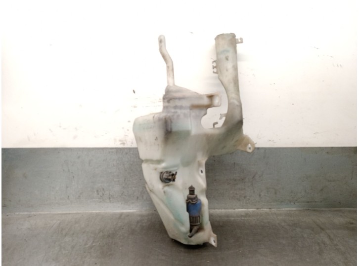 Recambio de deposito limpia para volvo v40 familiar 2.0 turbo cat referencia OEM IAM 30621342 30816509 