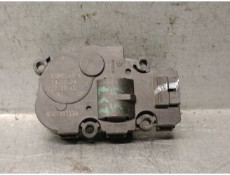 Recambio de motor apertura trampillas climatizador para land rover defender station wagon (l663) d250 mhev 4x4 referencia OEM IA