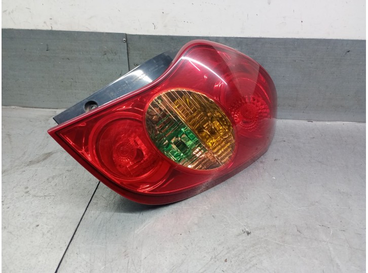 Replacement rear right tail light for SsangYong Korando (CK) 2.0 e-XDi OEM IAM reference 8360234100 8360234100 