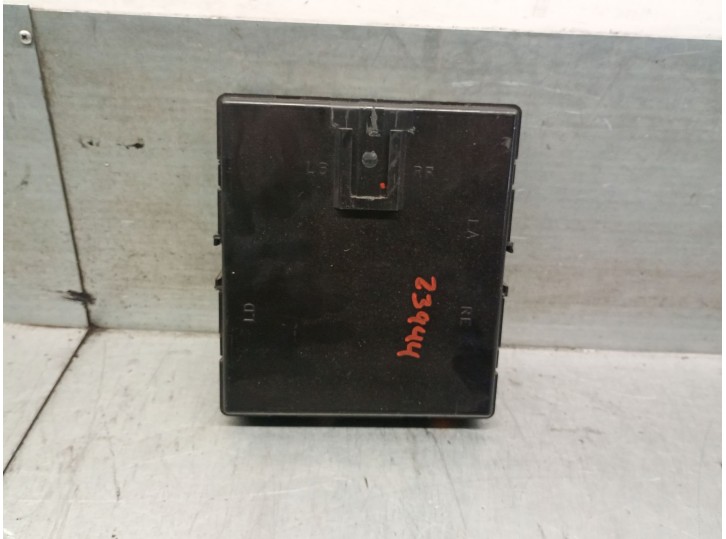 Recambio de modulo confort para ssangyong korando (ck) 2.0 e-xdi referencia OEM IAM 8711034004 