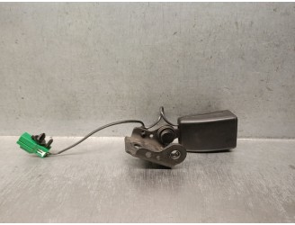 Recambio de enganche cinturon trasero izquierdo para land rover defender station wagon (l663) d250 mhev 4x4 referencia OEM IAM L