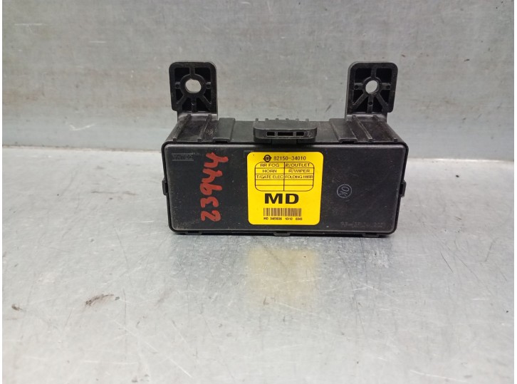 Recambio de modulo electronico para ssangyong korando (ck) 2.0 e-xdi referencia OEM IAM 8215034010 