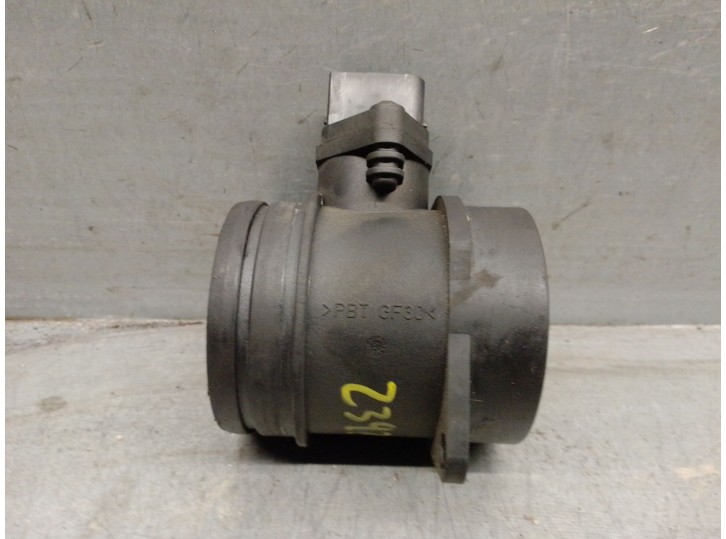 Recambio de caudalimetro para bmw 3 (e90) 320 i referencia OEM IAM 7533853 13717543159 0280218165 BOSCH