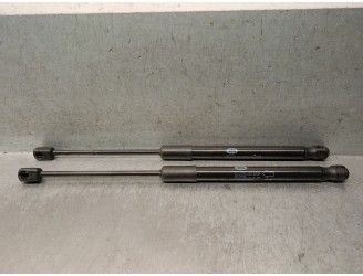 Recambio de amortiguadores capo para land rover defender station wagon (l663) d250 mhev 4x4 referencia OEM IAM L8B216C826AD 5351