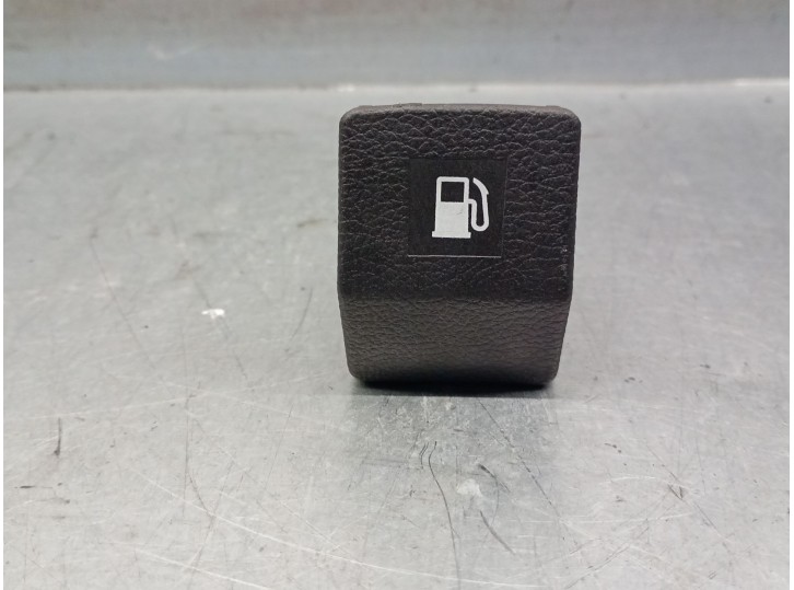 Recambio de cerradura puerta deposito combustible para ssangyong korando (ck) 2.0 e-xdi referencia OEM IAM 671950  