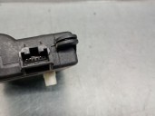 Recambio de motor apertura trampillas climatizador para ssangyong korando (ck) 2.0 e-xdi referencia OEM IAM 45261470 