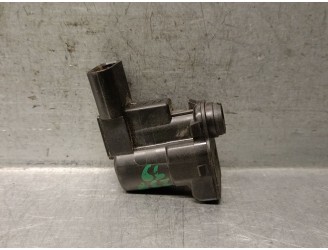 Recambio de motor tapa exterior combustible para land rover defender station wagon (l663) d250 mhev 4x4 referencia OEM IAM HY324