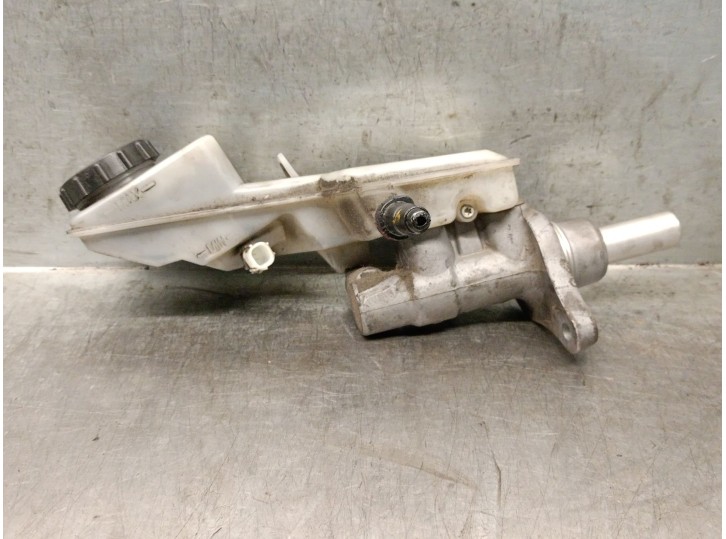 Recambio de bomba freno para mazda 3 lim. (bl) 2.2 turbodiesel cat referencia OEM IAM BHY14340Z BHY14340Z K1900