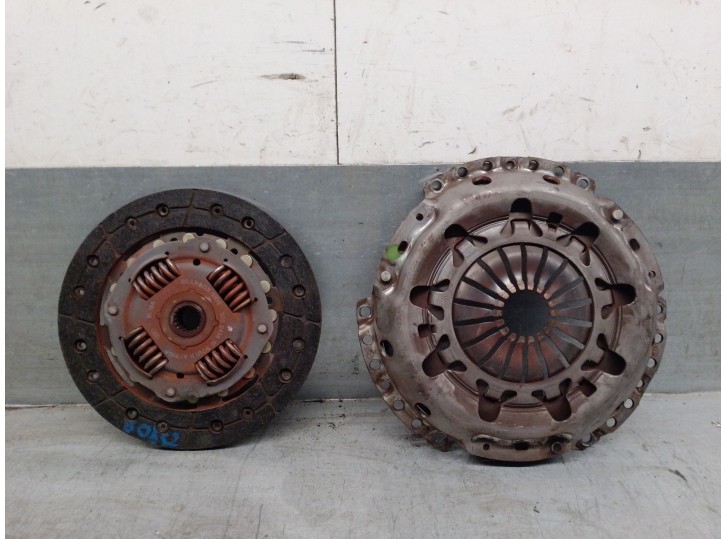 Recambio de kit embrague para mini r50,r53 1.6 16v cat referencia OEM IAM 320043610 21217534150 120033710 LUK