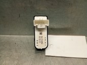 Recambio de mando elevalunas delantero derecho para mazda 3 lim. (bl) 2.2 turbodiesel cat referencia OEM IAM KD3566370 KD3566370