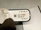 Recambio de mando elevalunas delantero derecho para mazda 3 lim. (bl) 2.2 turbodiesel cat referencia OEM IAM KD3566370 KD3566370