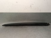 Recambio de molduras delanteras para land rover defender station wagon (l663) d250 mhev 4x4 referencia OEM IAM N8B2025A52AB LR17