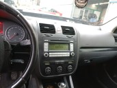volkswagen golf v berlina (1k1) del año 2008