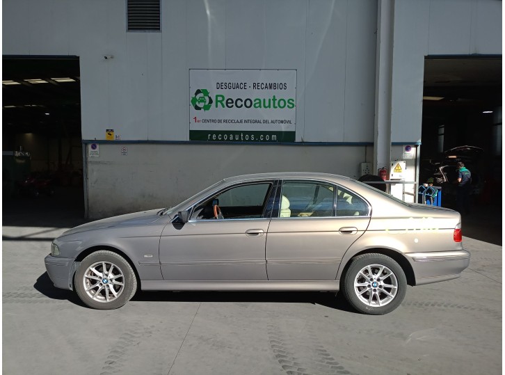 bmw serie 5 berlina (e39) del año 2003