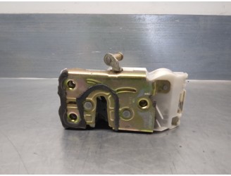 Recambio de cerradura puerta trasera derecha para toyota avensis berlina (t 22) 2.0 16v cat referencia OEM IAM 6905005021 2 PINE