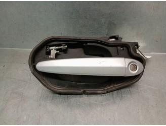 Recambio de maneta exterior delantera izquierda para bmw x3 (e83) 2.0d referencia OEM IAM 51213411277 51213411277 