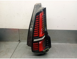 Recambio de piloto trasero derecho para renault 5 e-tech electric p01 /rbe / a1bea1a50000 referencia OEM IAM 265506296R  